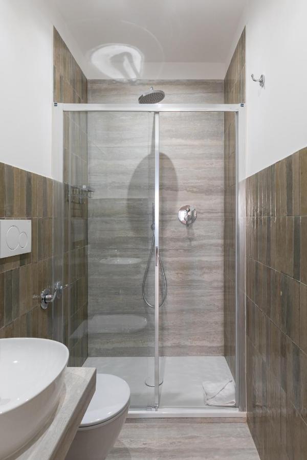 Charming Frattina - 2 Bathrooms New Apartment Rome Exterior photo