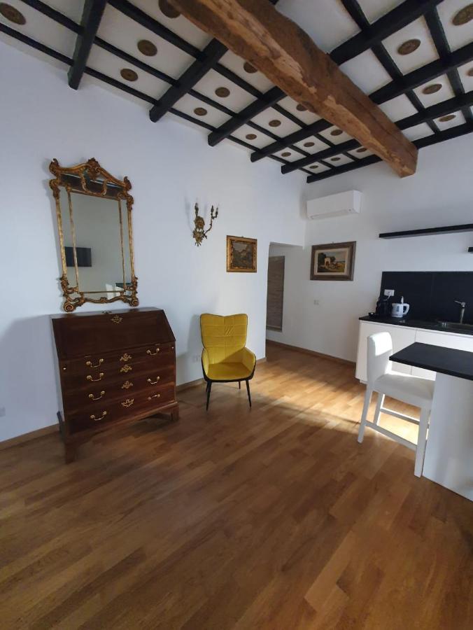 Charming Frattina - 2 Bathrooms New Apartment Rome Exterior photo